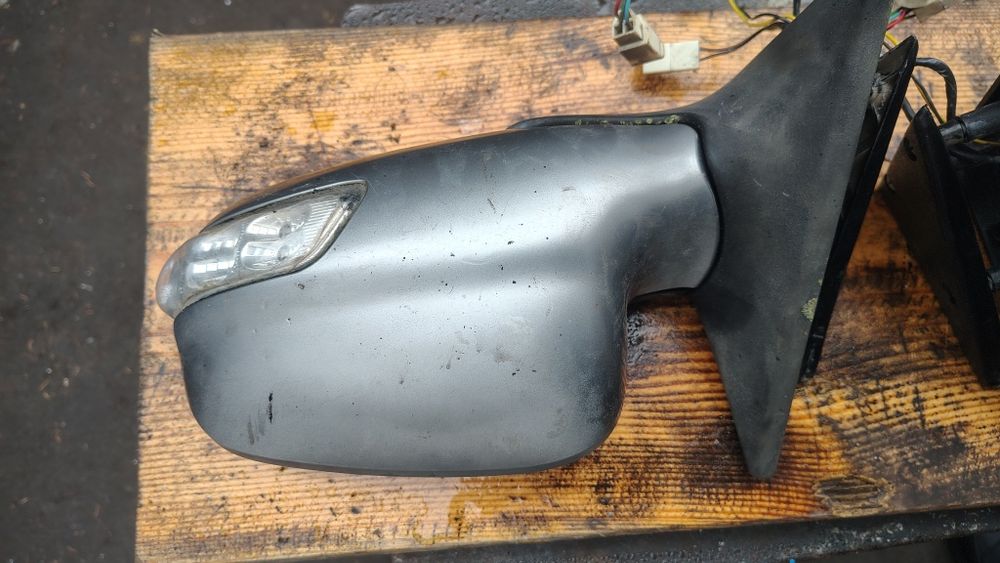 Дзеркала дверні Волга 31105