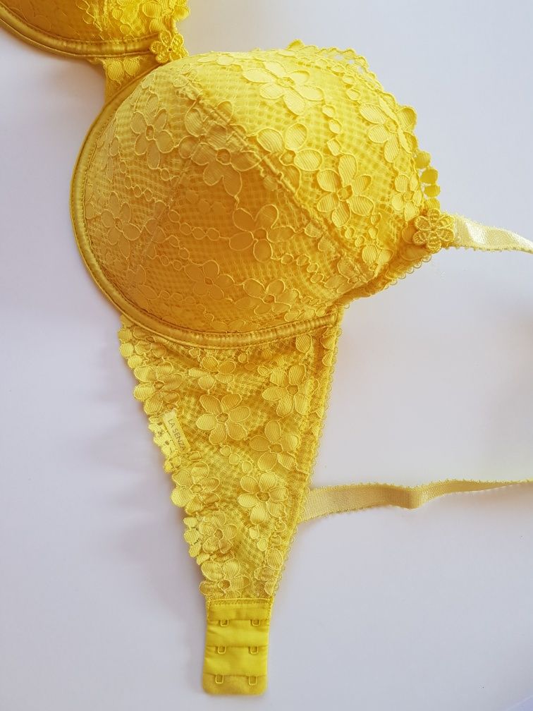 La Senza żółty biustonosz w kwiatki 70E