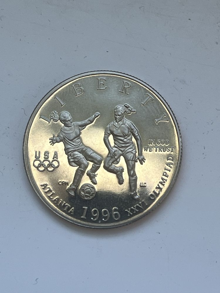 50 центов 1996 г. США . Женский футбол