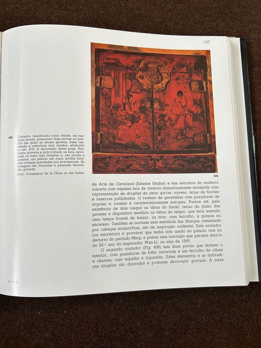 Obra
Bernardo Ferrão, Mobiliário português, 4 vols 
 Muito Bom Estado