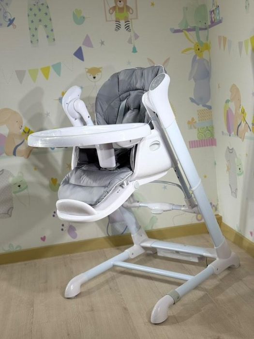Стільчик для годування + крісло-гойдалка Caretero