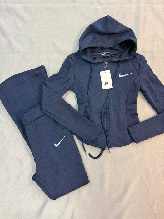 Conjuntos disponíveis do S ao XXL várias cores e modelos