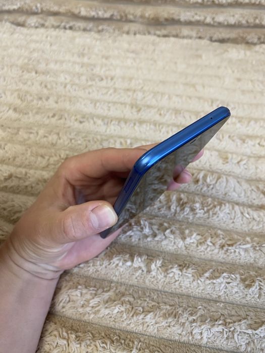 Смартфон Huawei P20 Lite 4/64GB Blue 2SIM у гарному стані