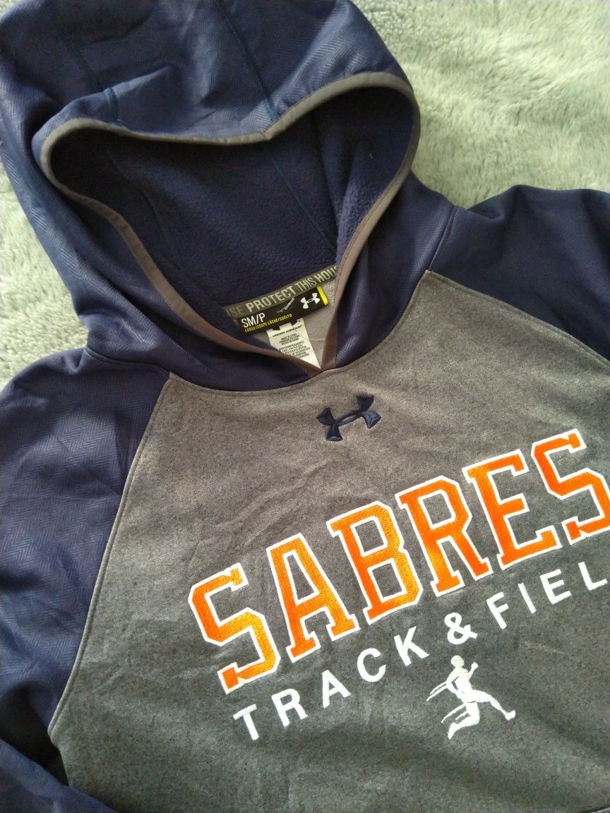 Hoodie Sweater tamanho S Under Armour