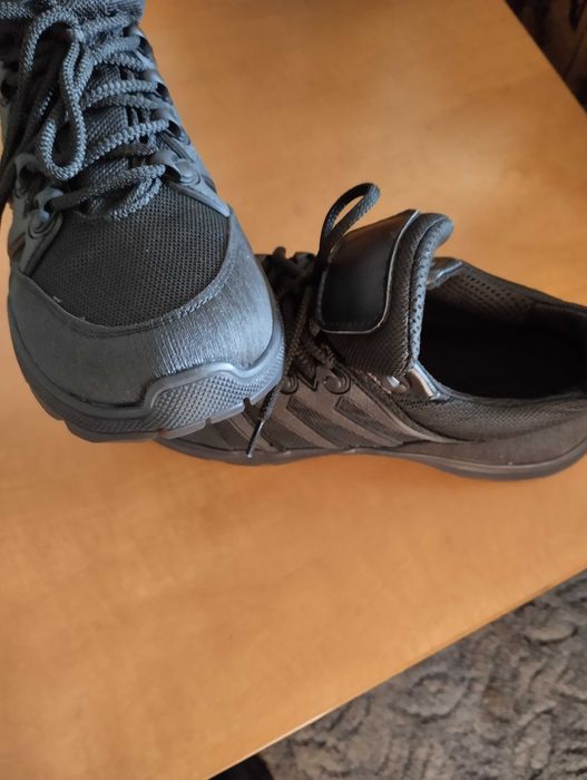 Трекінгові  кросівки  43р.