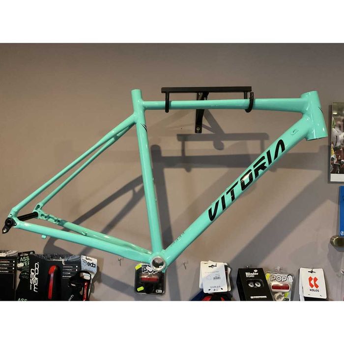 Rama gravelowa Vitoria Nyxtralight Explorer Disc rozmiar M