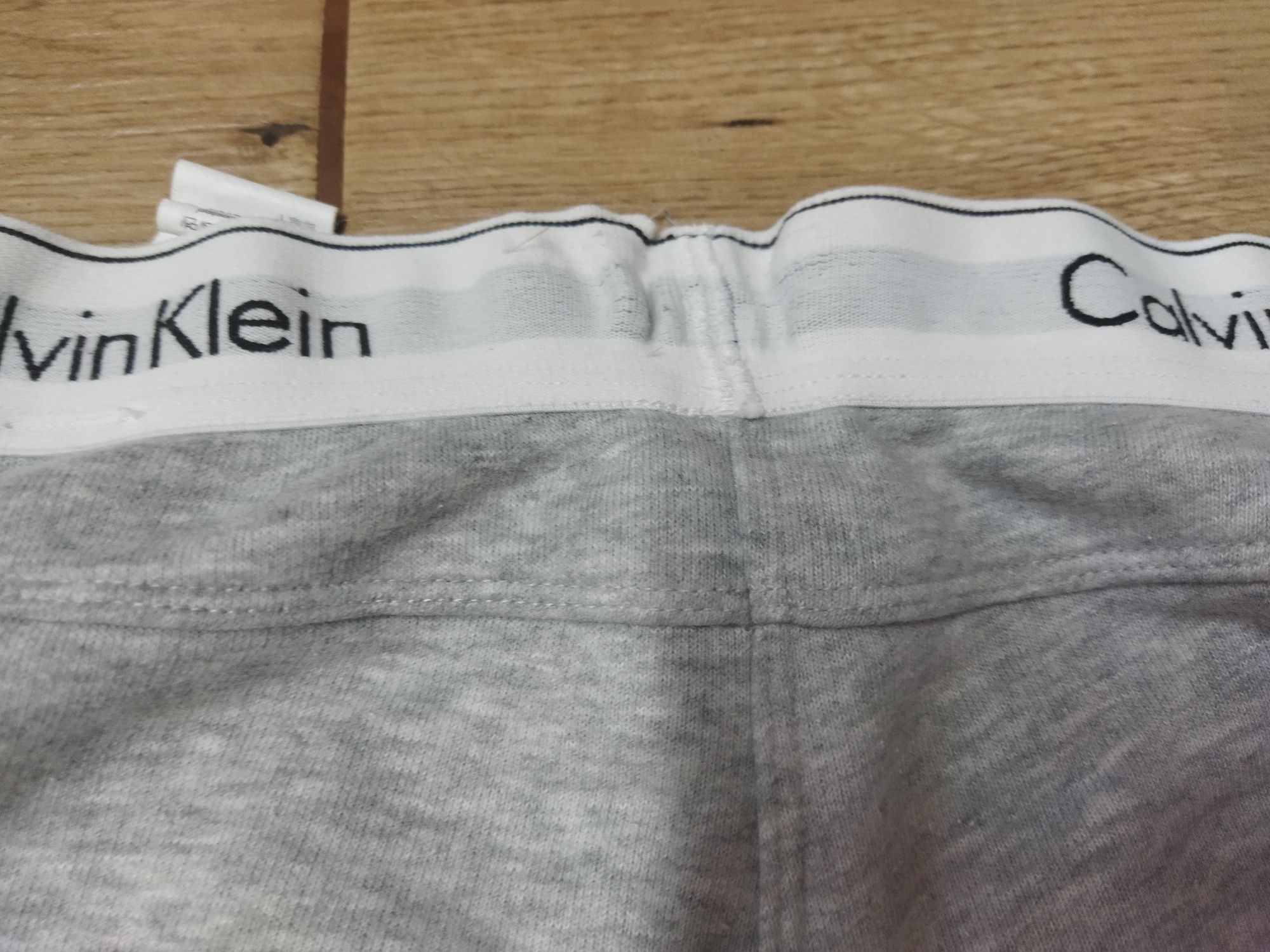 Спортивні штани  жіночі Calvin Klein