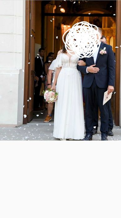 Suknia ślubna z wiązaniem