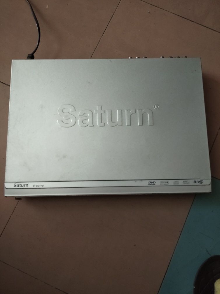 Dvd плеер Saturn st-dv7701