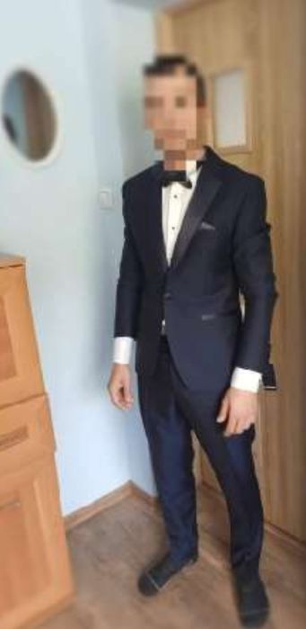 Sprzedam garnitur ślubny