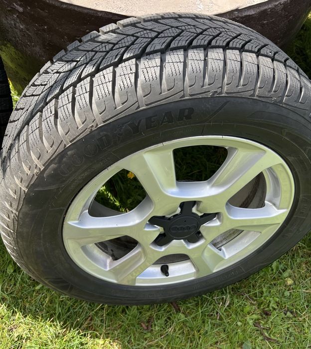 Продаю ауді а4 б8