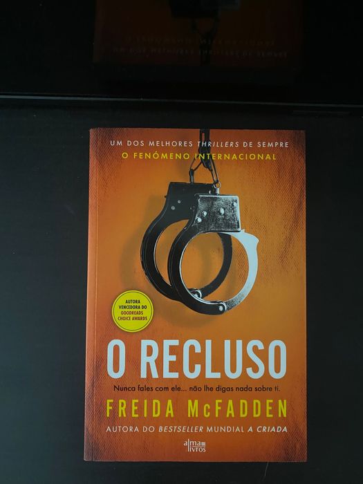 Vendo livro O recluso Freida Mcfadden