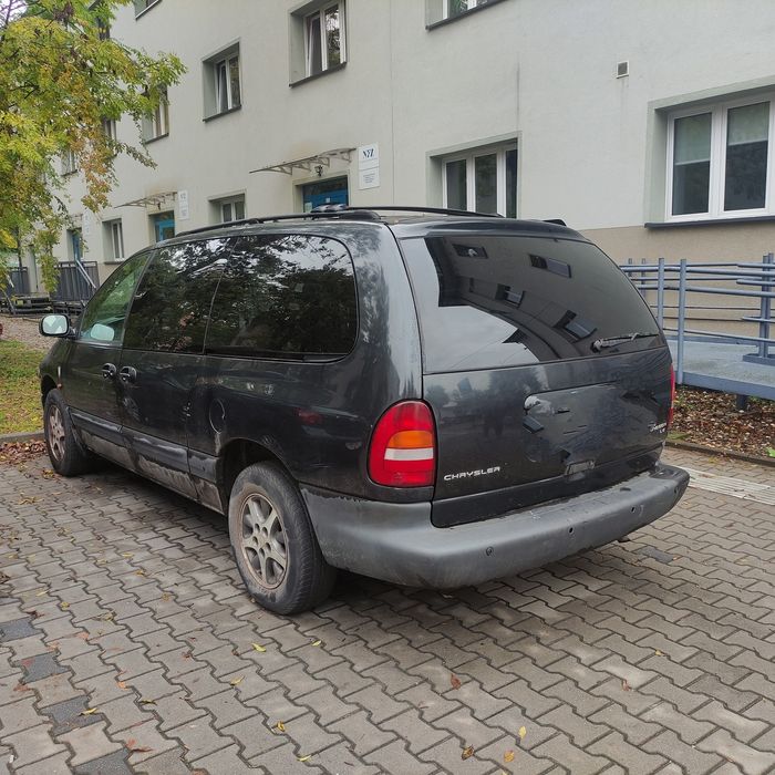 Chrysler Grand Voyager 2000r 2.5, 7 osobowy