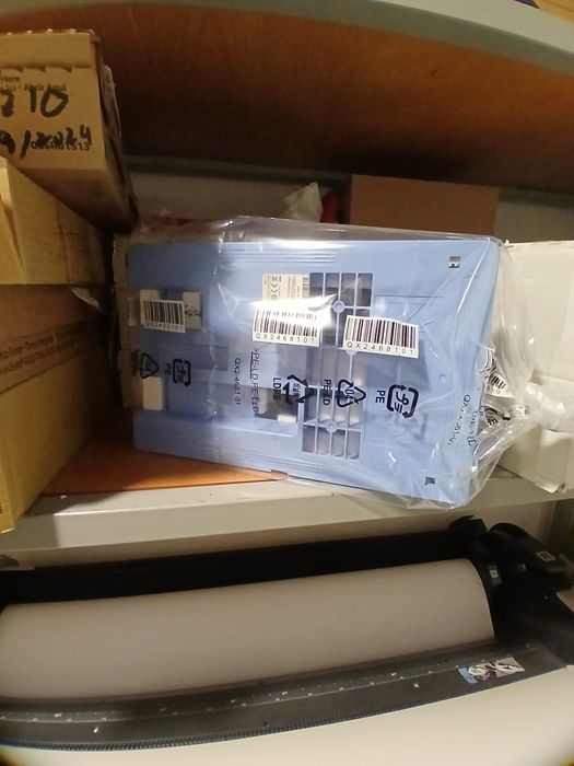 Canon, A0. Como nova.