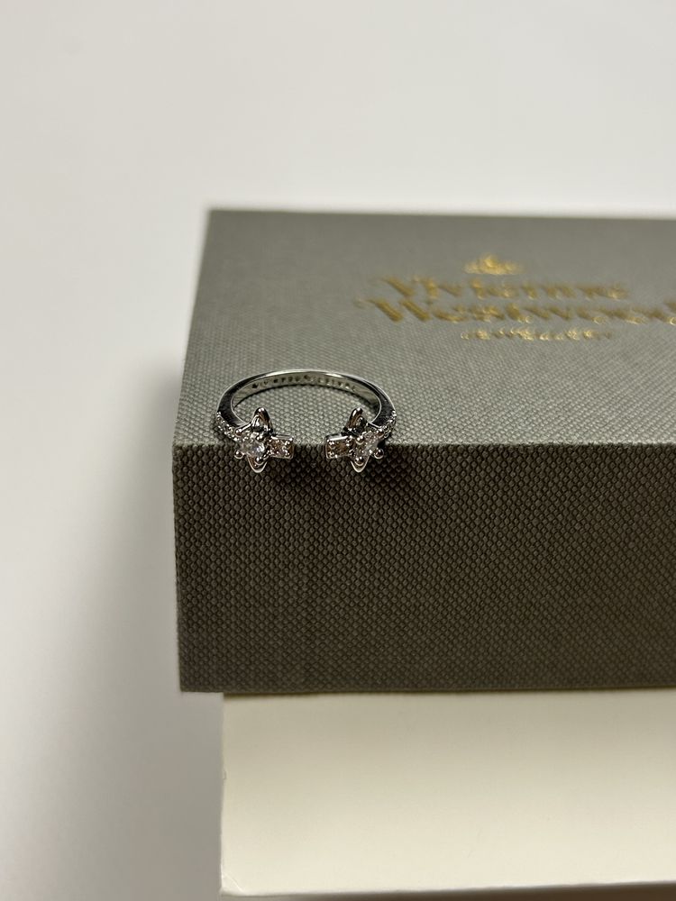 Кільце Vivienne westwood