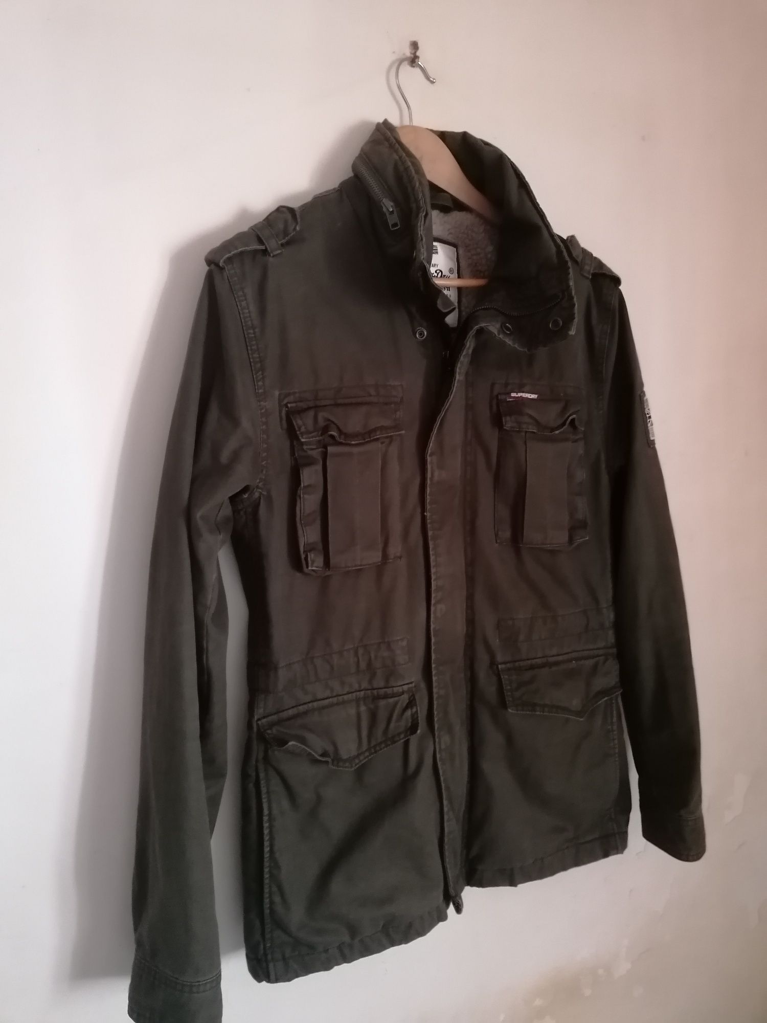 Blusão militar Super Dry