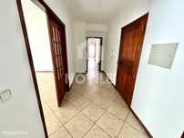 Apartamento T3 junto á estação de comboios de Leiria.