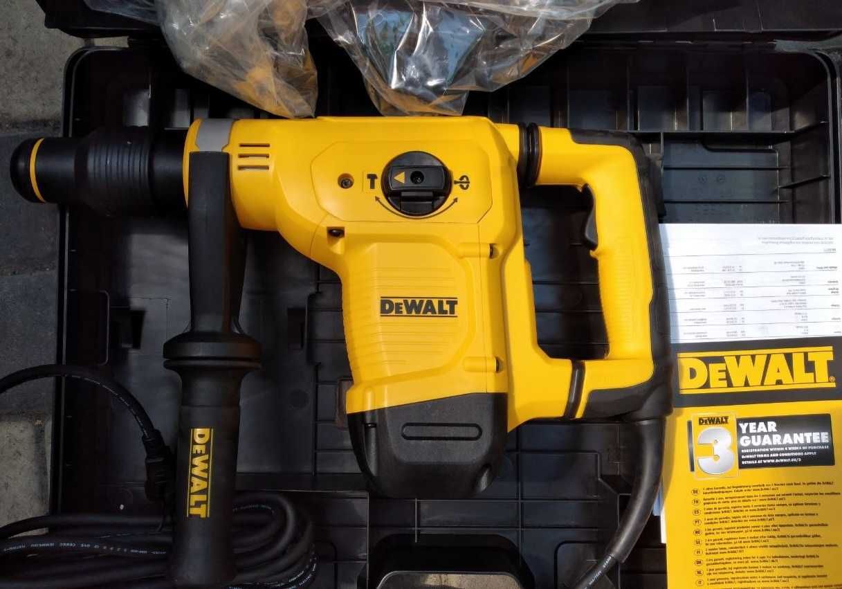 Відбійний молоток DEWALT D25810K