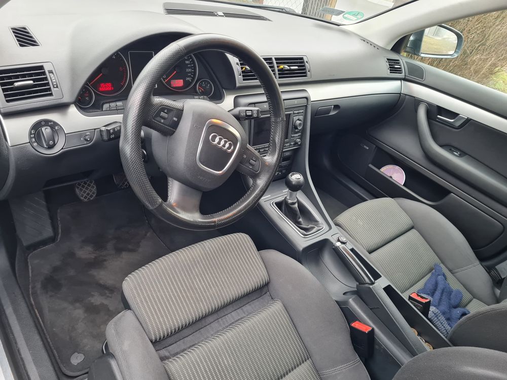 Sprzedam Audi a4 b7 2.0TDI.