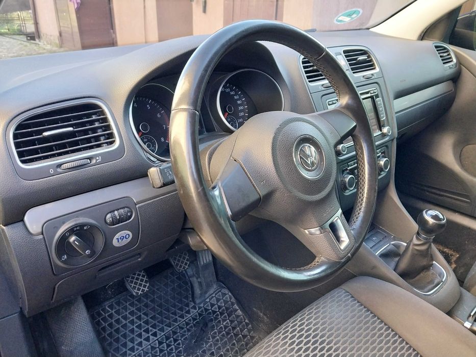 Volkswagen GOLF 6