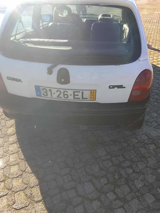 Vendo ou troco Opel Corsa 1.2 a gasolina impecável de mecânica inte
