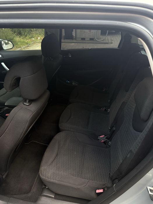 Продам Peugeot 308sw