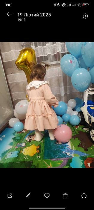 Плаття на дівчинку