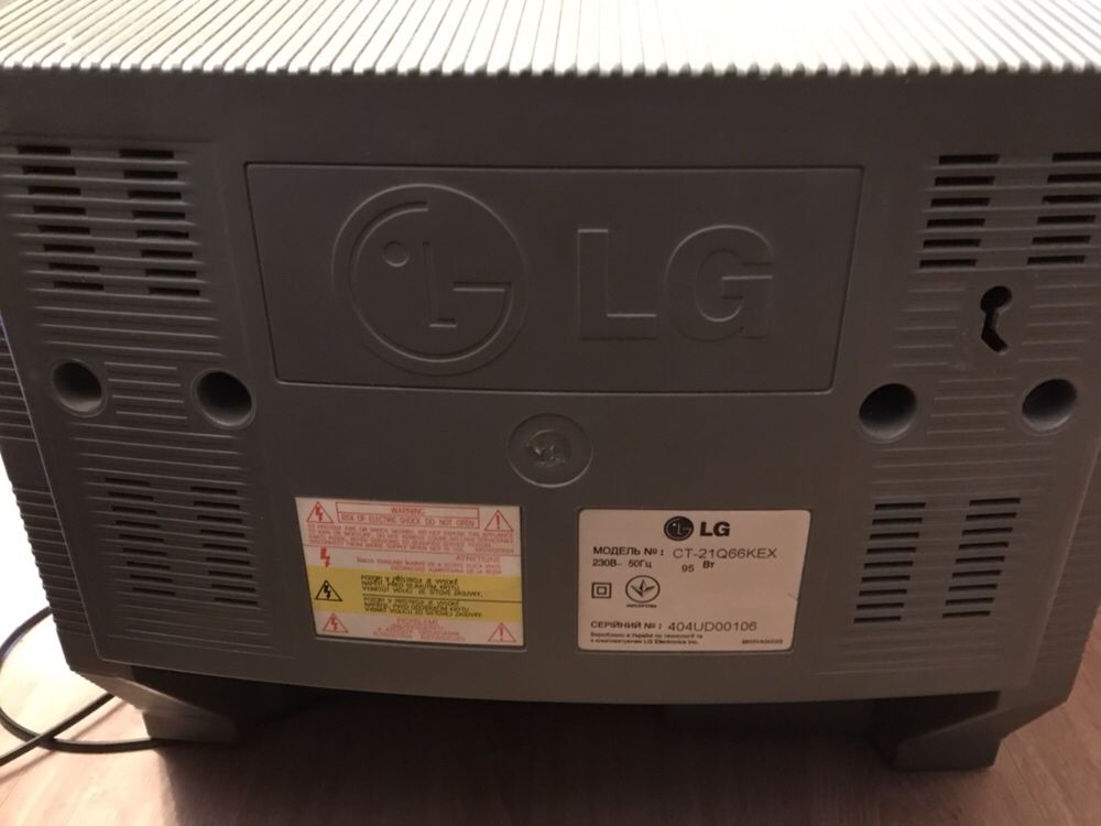 Телевизор LG CT-21q66KEX