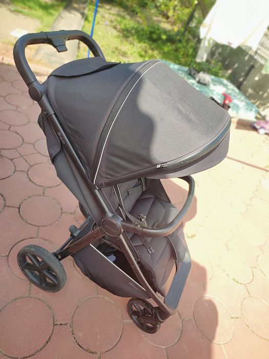 Прогулянковий візочок Carrello Bravo Plus 2023 року