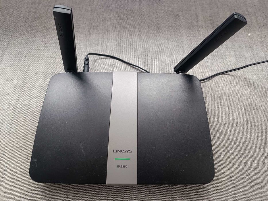Wi-Fi роутер гігабітний Dual-Band Smart Linksys EA6350v2