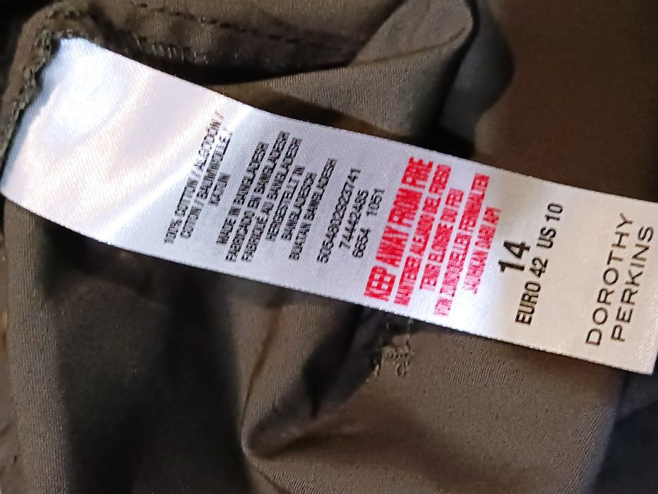 Dorothy Perkins,нові жіночі шорти р.14