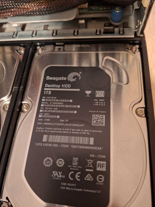 HP Microserver G7 + UnRAID + 2HDDs