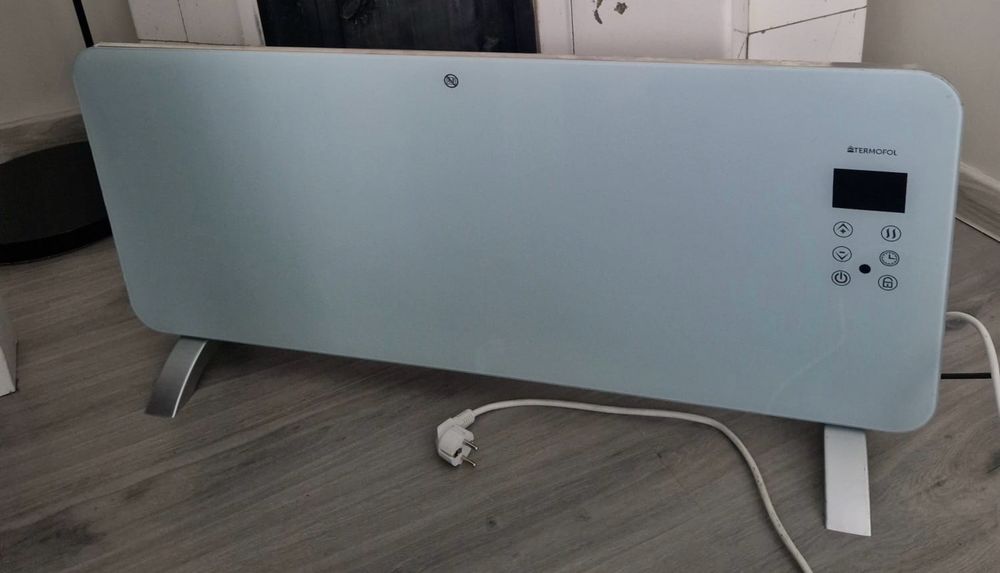 Grzejnik elektryczny konwektorowy  TERMOFOL 2000W WIFI aplikacja