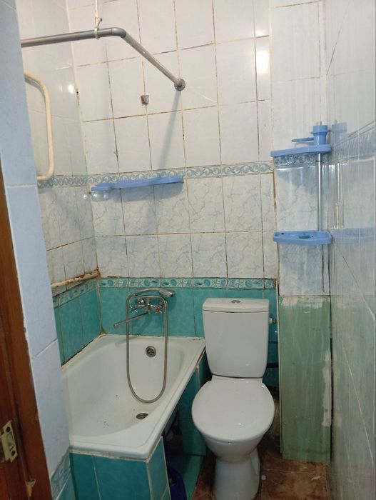Продам 2-кім. квартиру с.Микуличі Київ 25км. Немішаєве 1км. Буча 10км