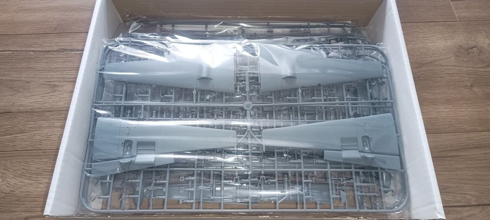 Bf-110 G-4, Eduard Profipack 1:48. Model do sklejania