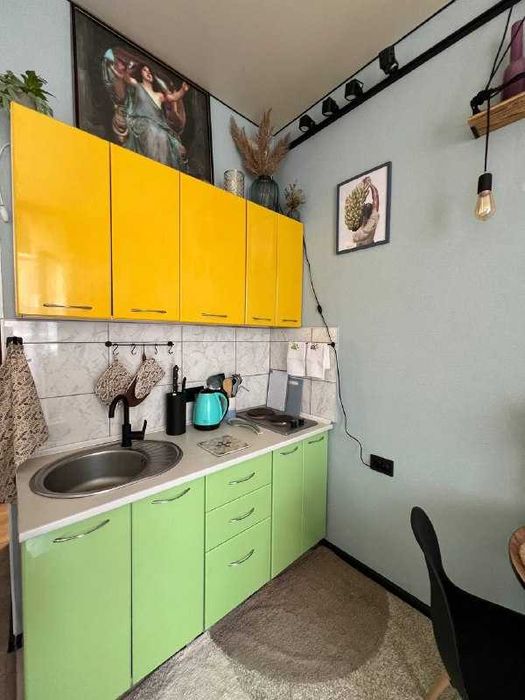 продам смарт квартиру с балконом,  на Бочарова