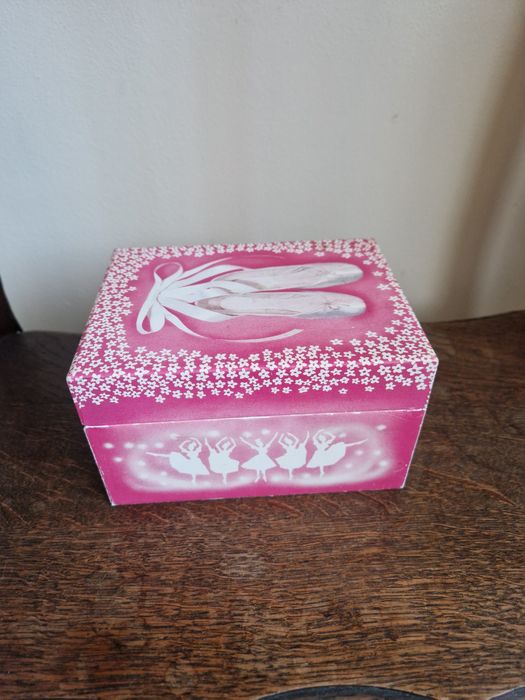 Pozytywka  - Baletnica