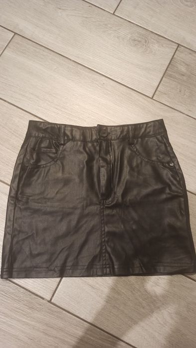 Spódniczka dla dziewczynki