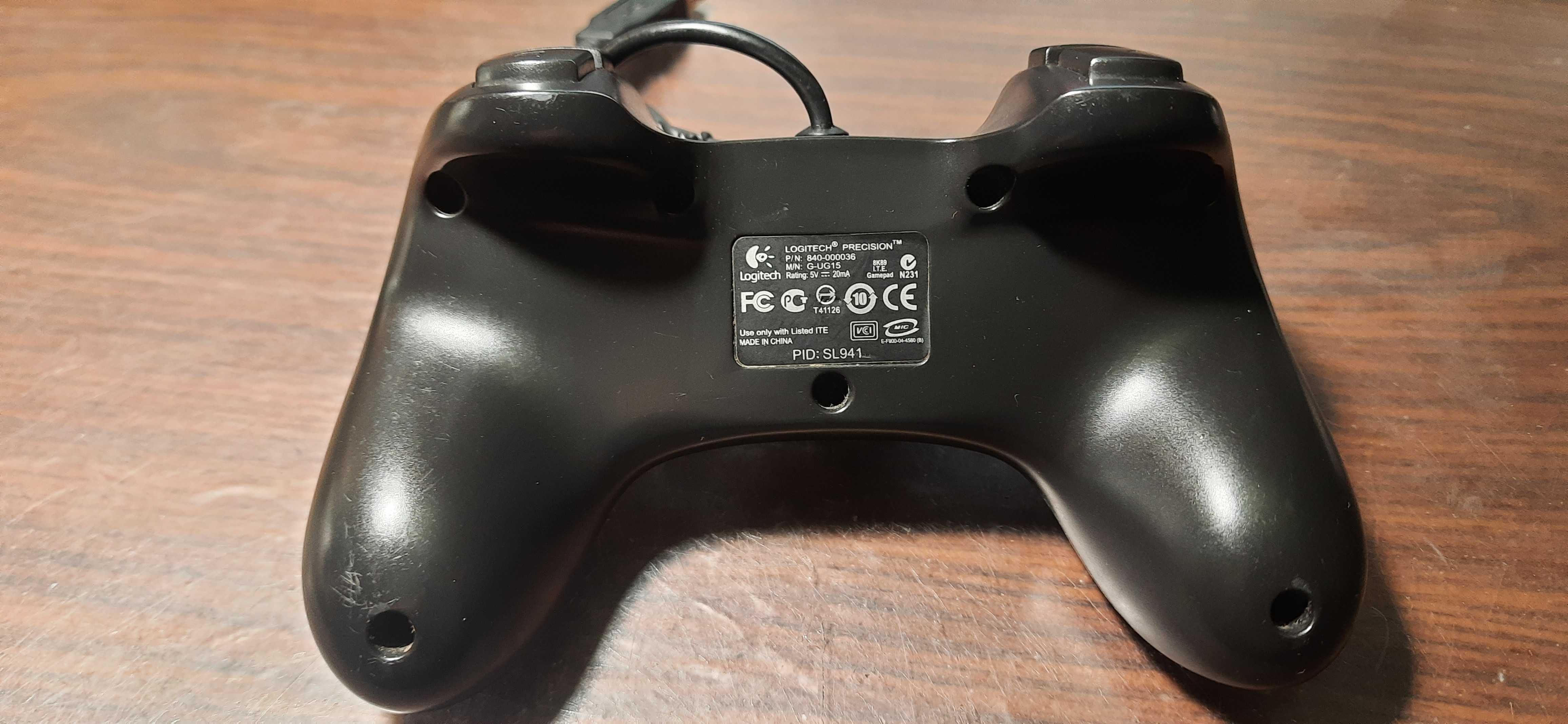 Геймпад  Logitech Precision G-UG15