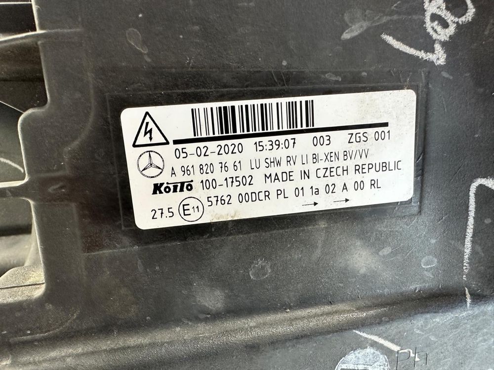 Mercedes Actros Antos Arocs MP4 Lampa lewa Bixenon xenon lewy przód