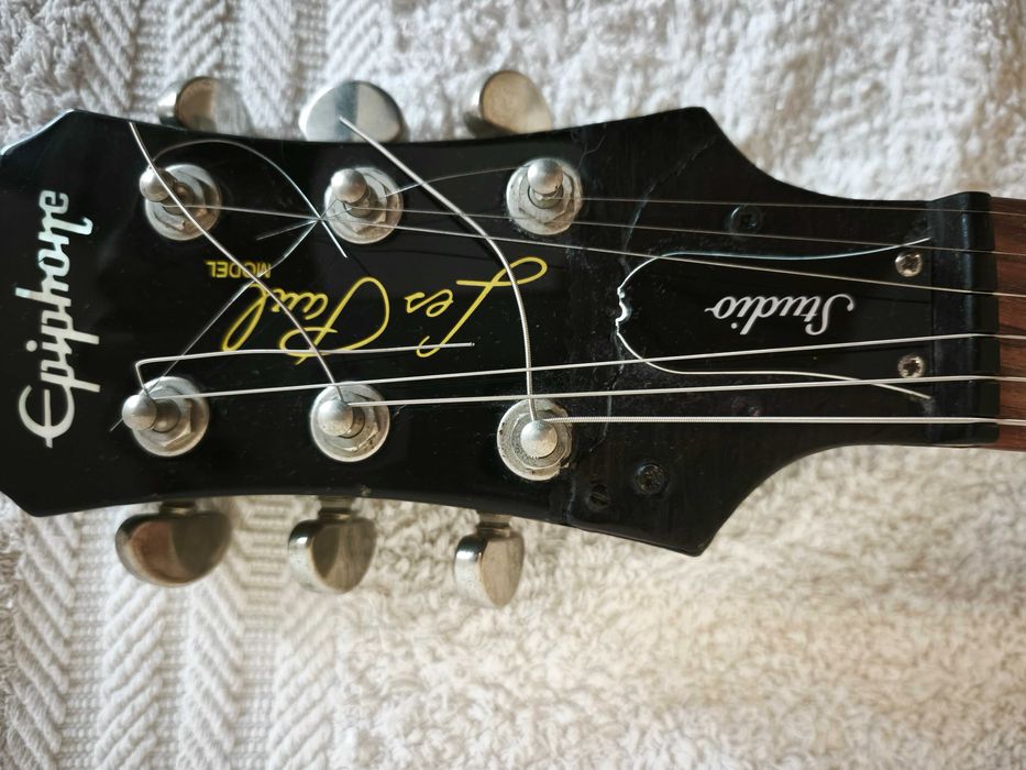 Epiphone Les Pauls Studio - Reparada