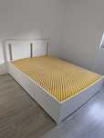 Cama de casal com gavetões