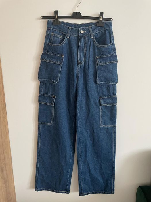 Nowe spodnie typu cargo Rozmiar 34