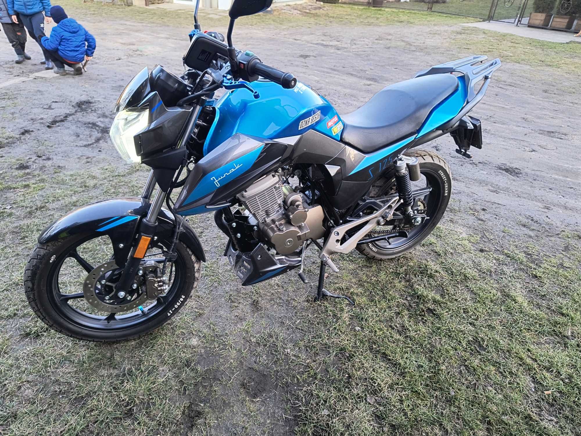 Motor 125 Junak polecam