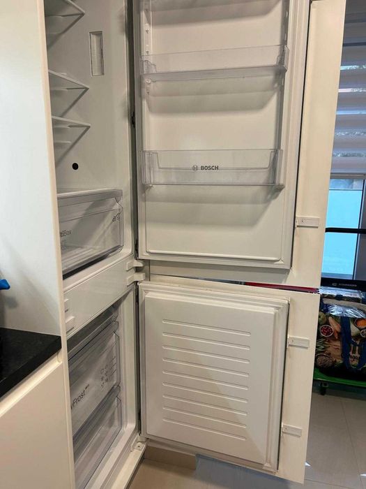 Frigorífico Combinado encastre BOSCH