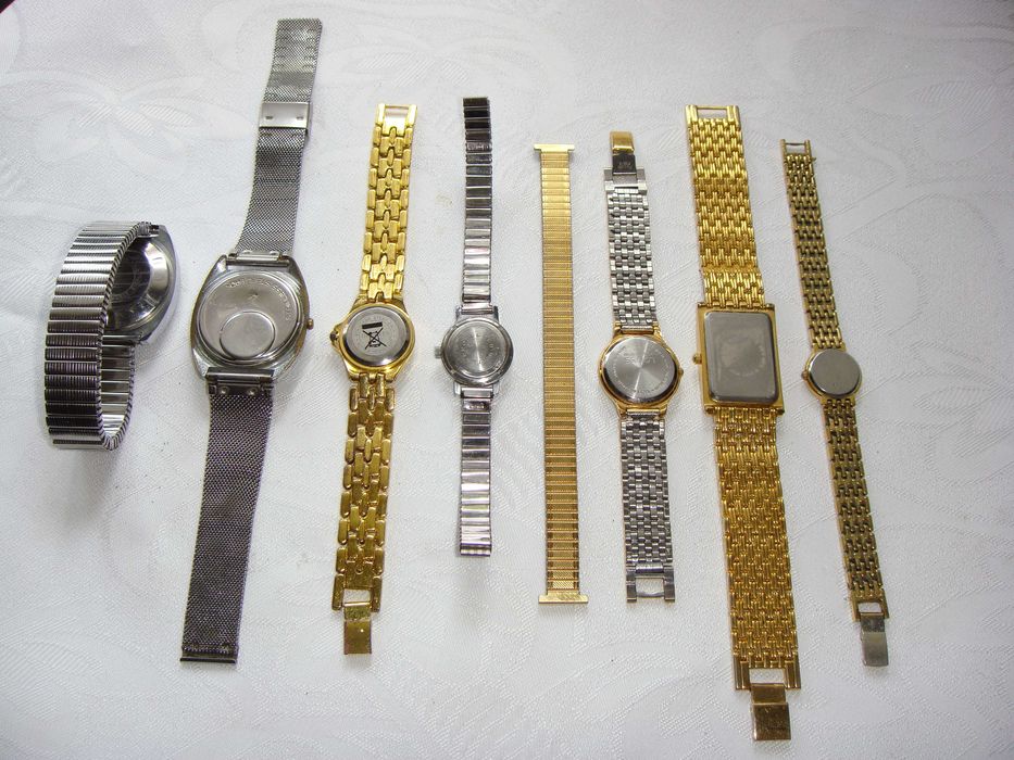 Paczka - Zegarków  dla  Pań  Mechaniczne  i  kwarcowe