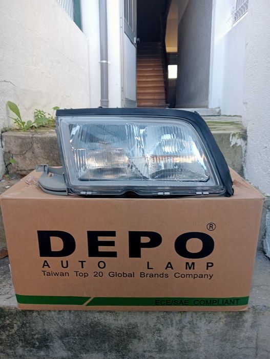 Faróis Mercedes Classe C 1998