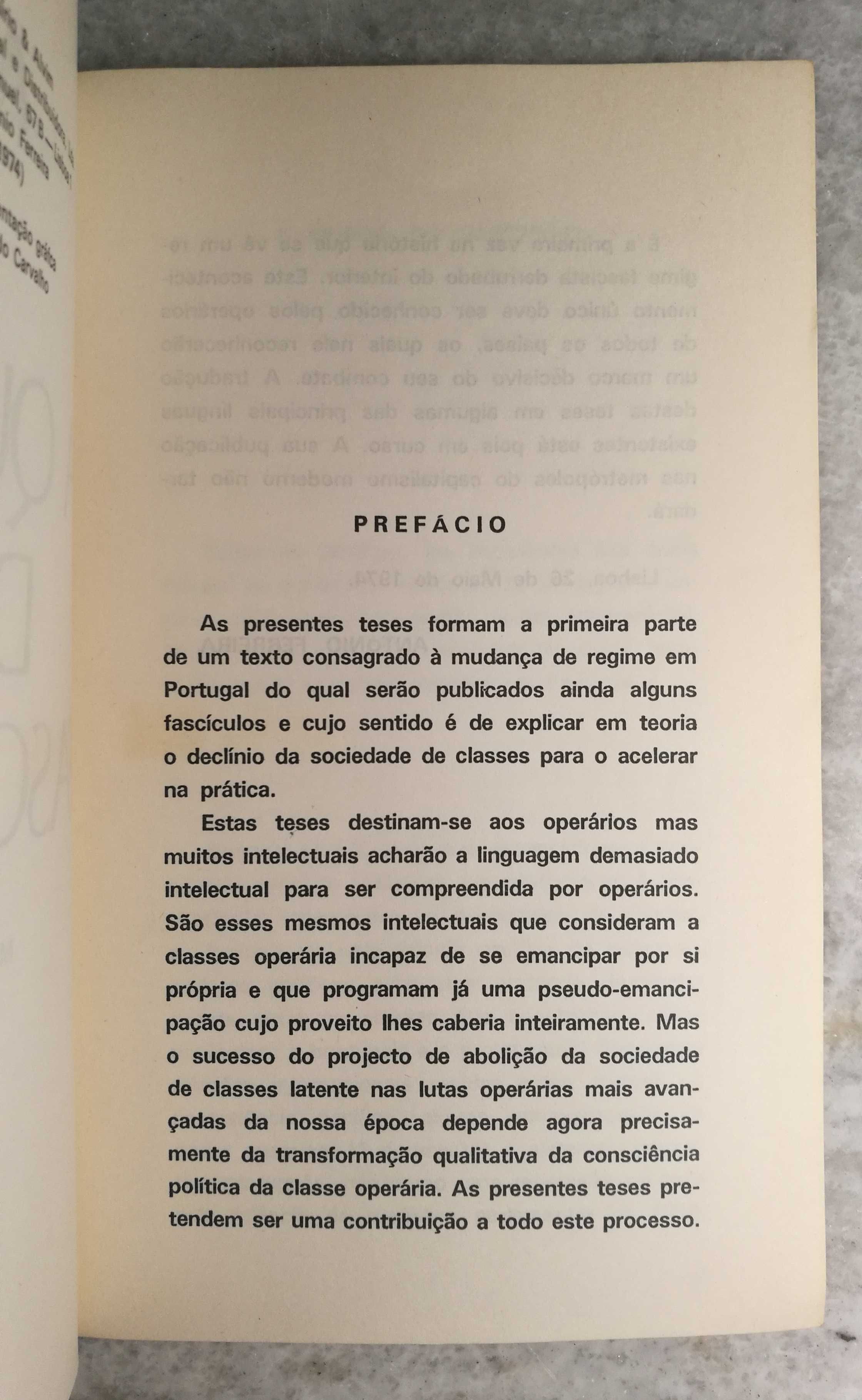 "A queda do fascismo - Maio 1974 " de António Ferreira