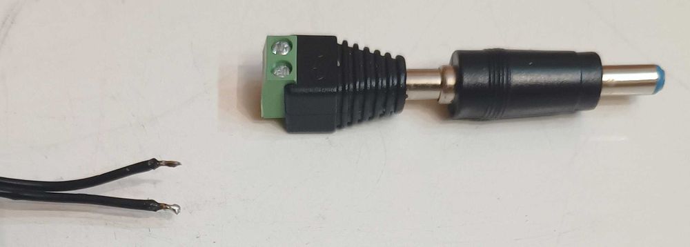 Zestaw naprawczy wtyczki zasilacza -radia Makita DMR 114 , 115