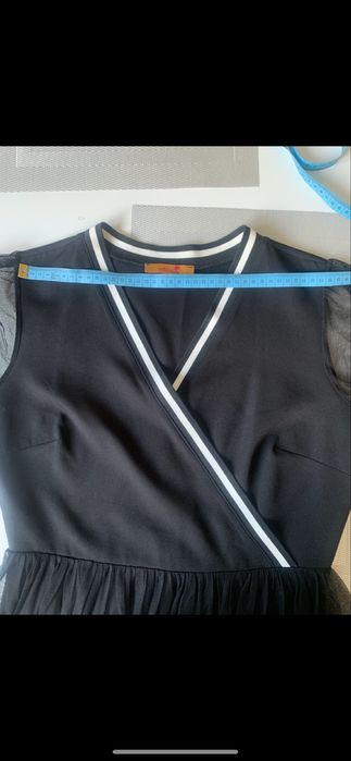 Нарядне чорне плаття